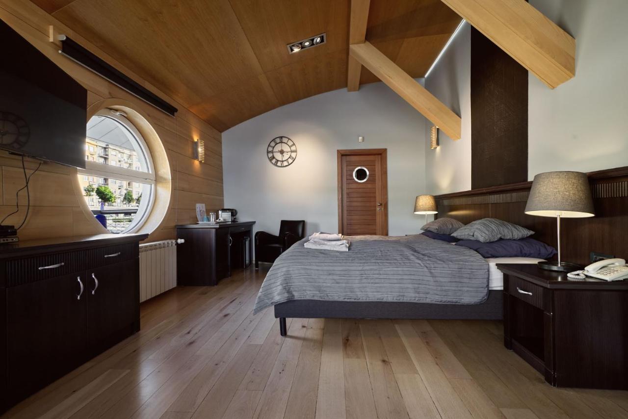 Vogue Boat Apartments Budapest Exterior foto
