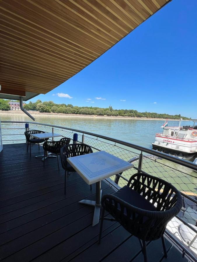 Vogue Boat Apartments Budapest Exterior foto